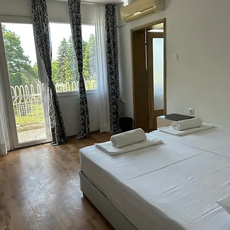 морска база даскалов # Daskalov Seaside Hotel