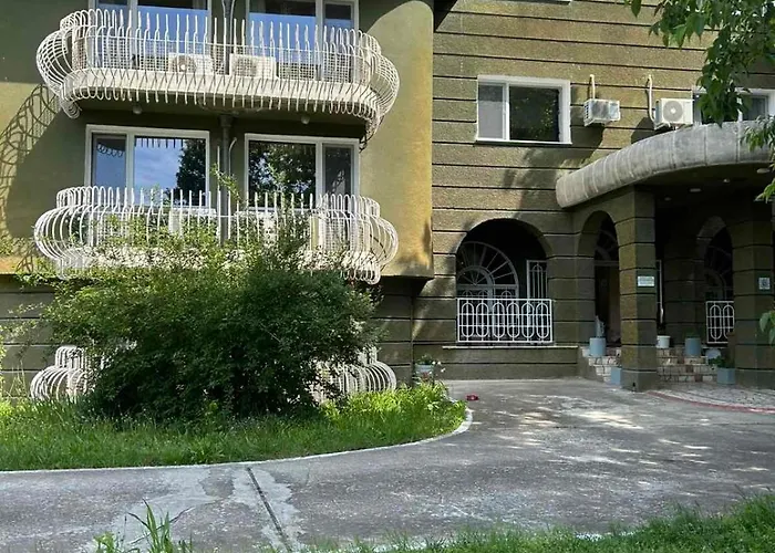 морска база даскалов # Daskalov Seaside セインツ・コンスタンティン＆ヘレナ